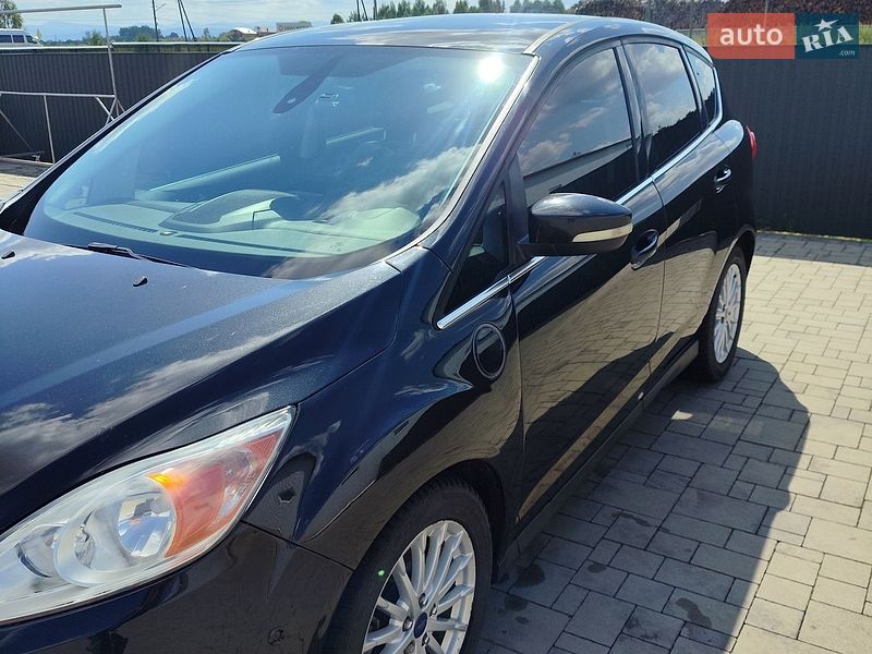 Мінівен Ford C-Max 2013 в Брошневі-Облозі