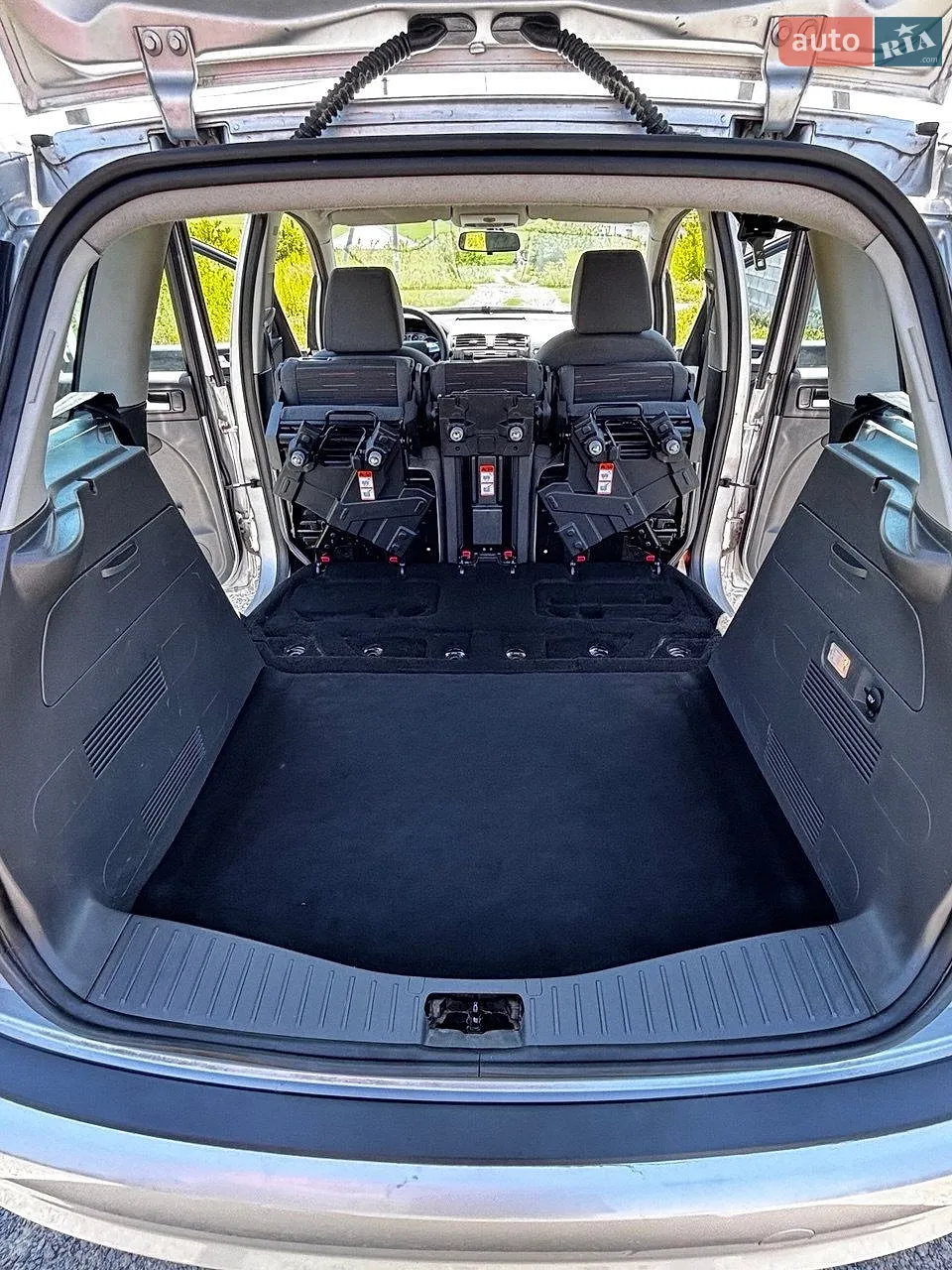 2010 Ford C-MAX - мініатюра 8