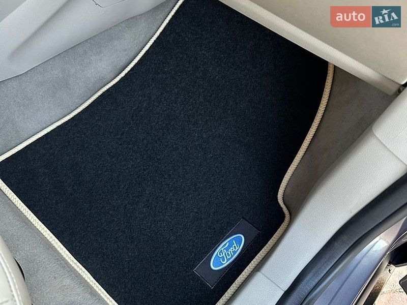 Мінівен Ford C-Max 2014 в Стрию