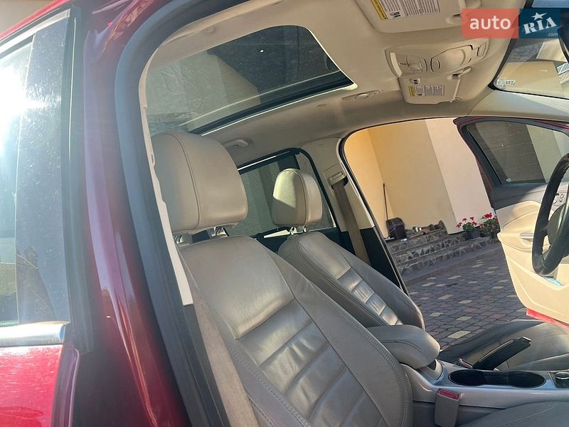 Минивэн Ford C-Max 2012 в Львове