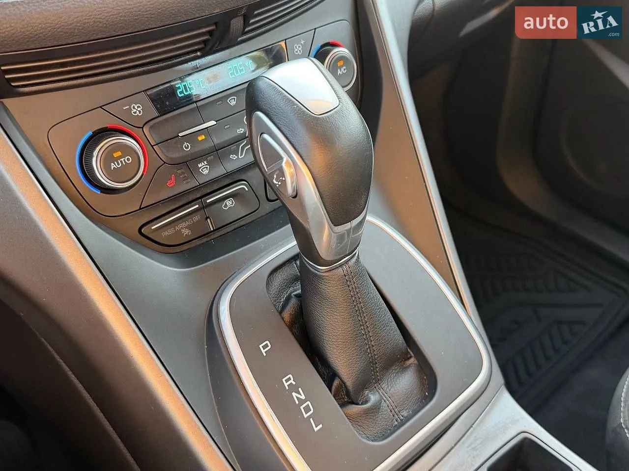 2017 Ford C-MAX - мініатюра 24