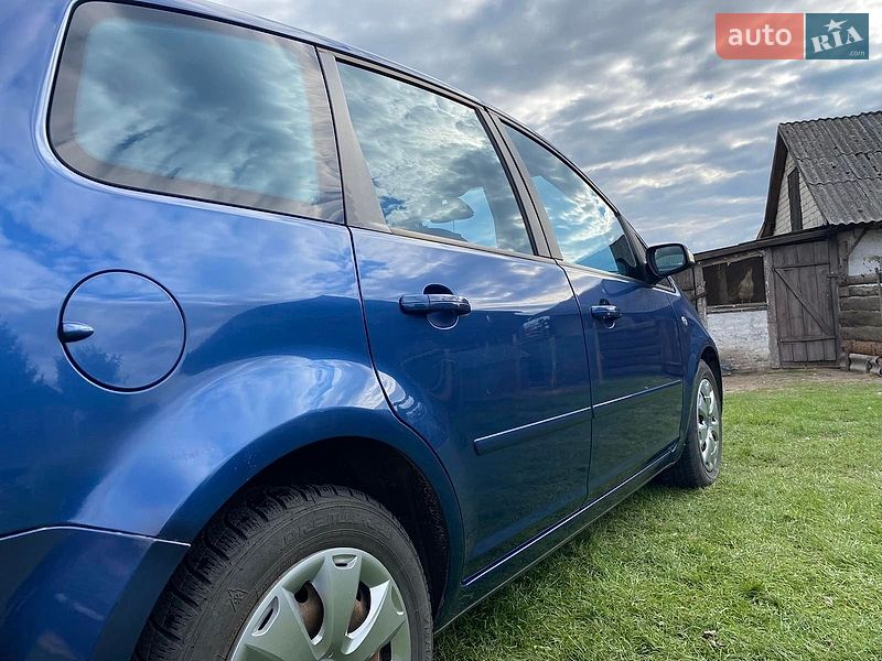 Минивэн Ford C-Max 2009 в Ратным