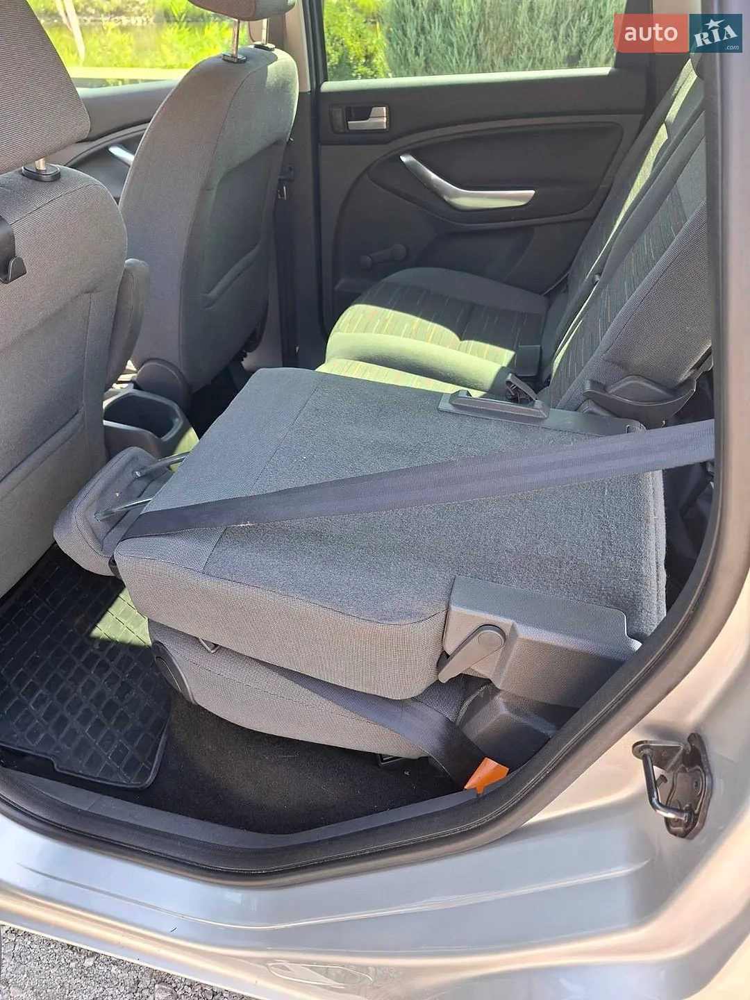 2010 Ford C-MAX - мініатюра 23