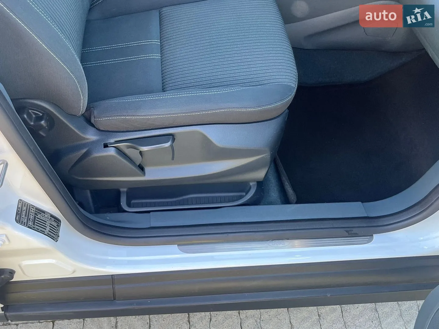 2013 Ford C-MAX - мініатюра 53