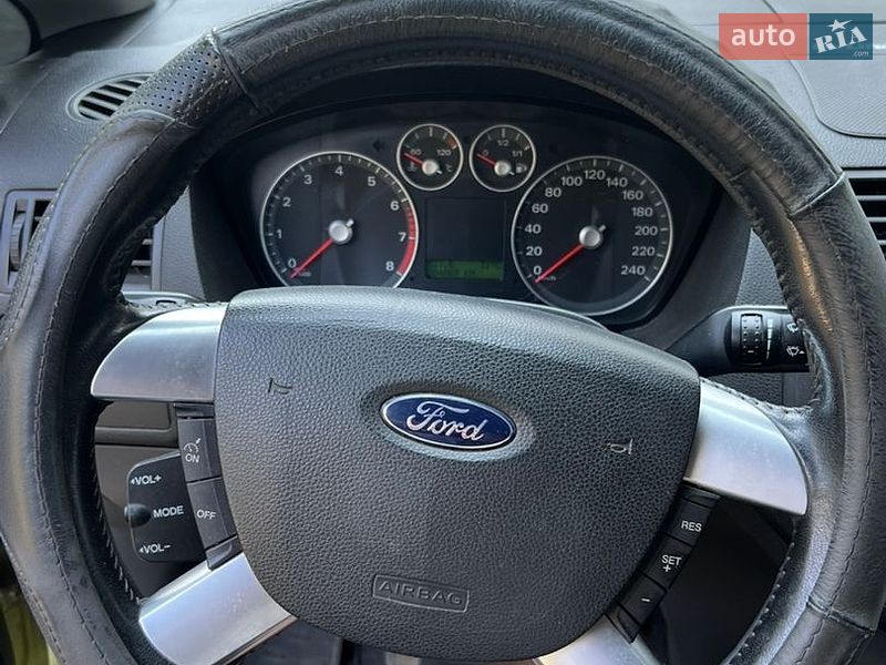 Мінівен Ford C-Max 2005 в Житомирі