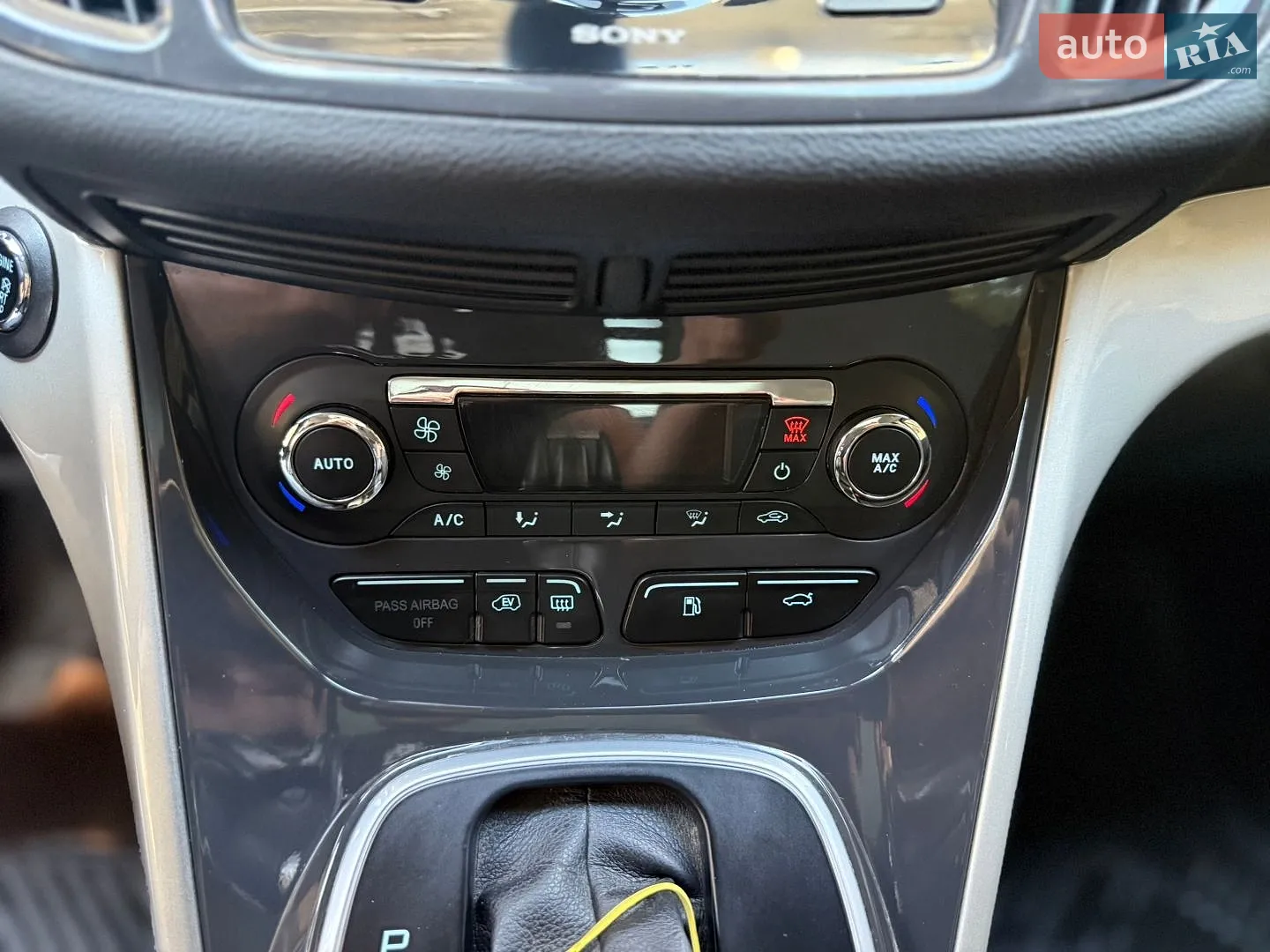 2014 Ford C-MAX - мініатюра 38
