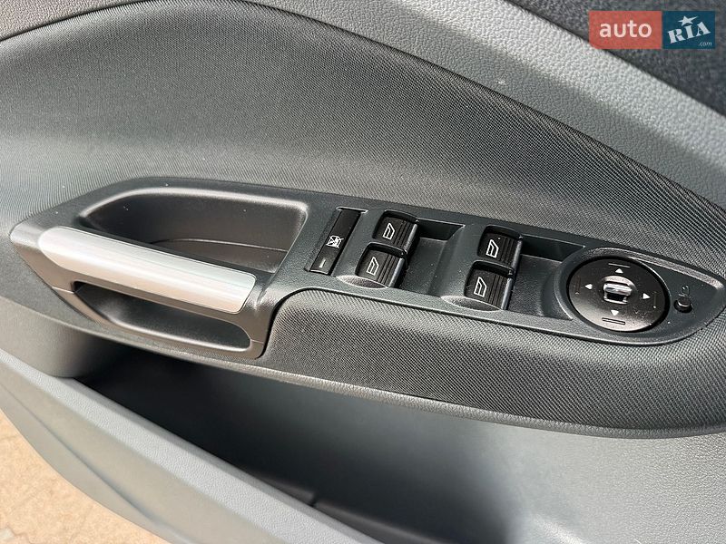 Мінівен Ford C-Max 2012 в Рівному