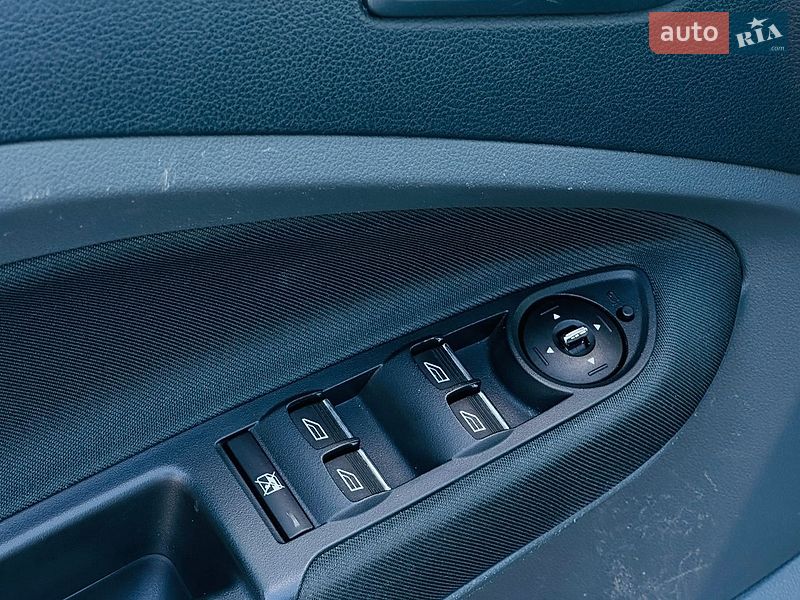 Минивэн Ford C-Max 2014 в Харькове