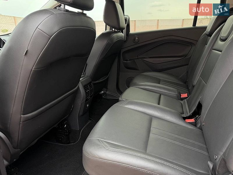 Минивэн Ford C-Max 2015 в Стрые