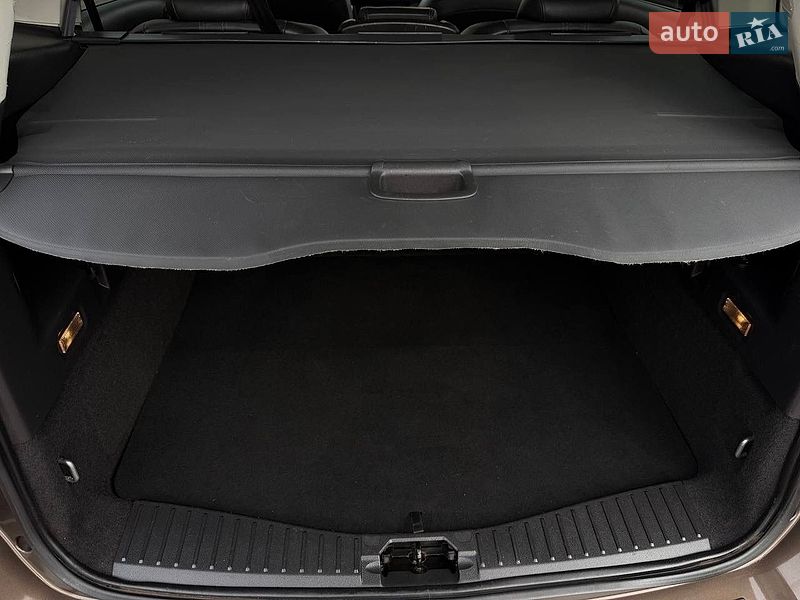 Минивэн Ford C-Max 2015 в Стрые