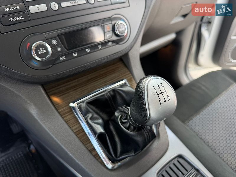Мінівен Ford C-Max 2010 в Івано-Франківську фото 35 Мінівен Ford C-Max 2010 в Івано-Франківську