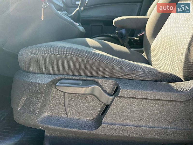 Мінівен Ford C-Max 2006 в Львові