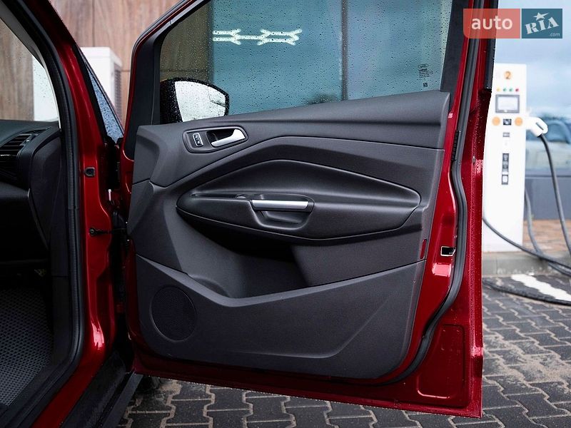 Мінівен Ford C-Max 2015 в Києві