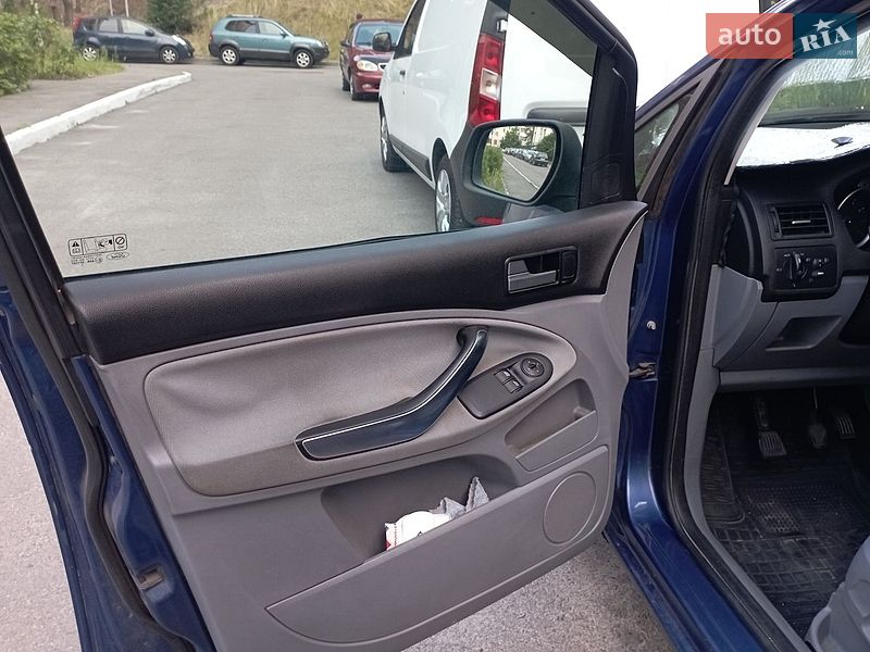 Мінівен Ford C-Max 2010 в Гостомелі
