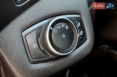 Мінівен Ford C-Max 2016 в Києві