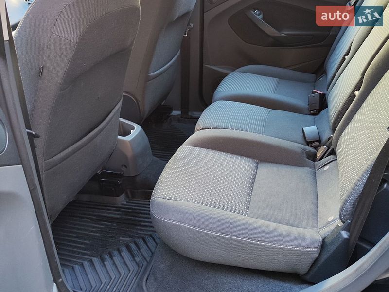 Минивэн Ford C-Max 2012 в Киеве