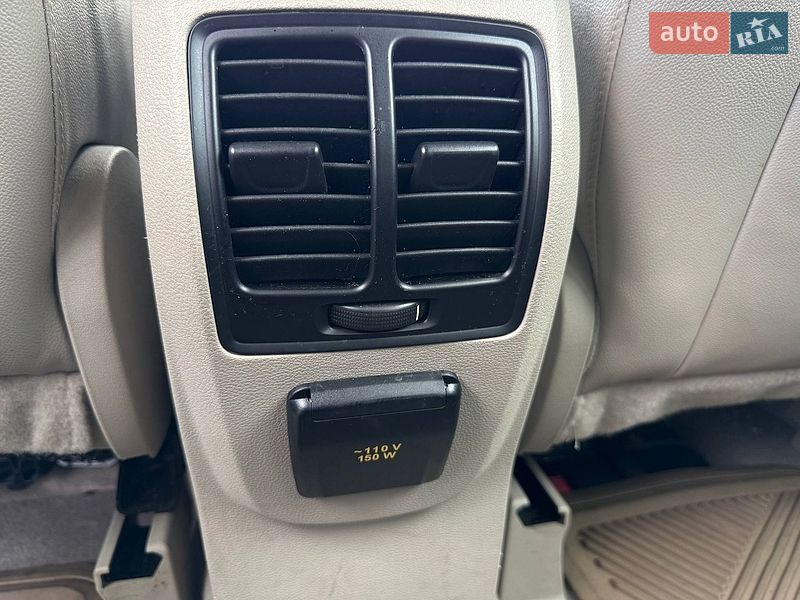 Минивэн Ford C-Max 2013 в Вышгороде