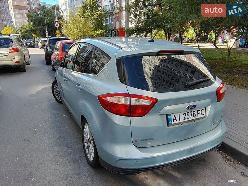 Минивэн Ford C-Max 2013 в Киеве