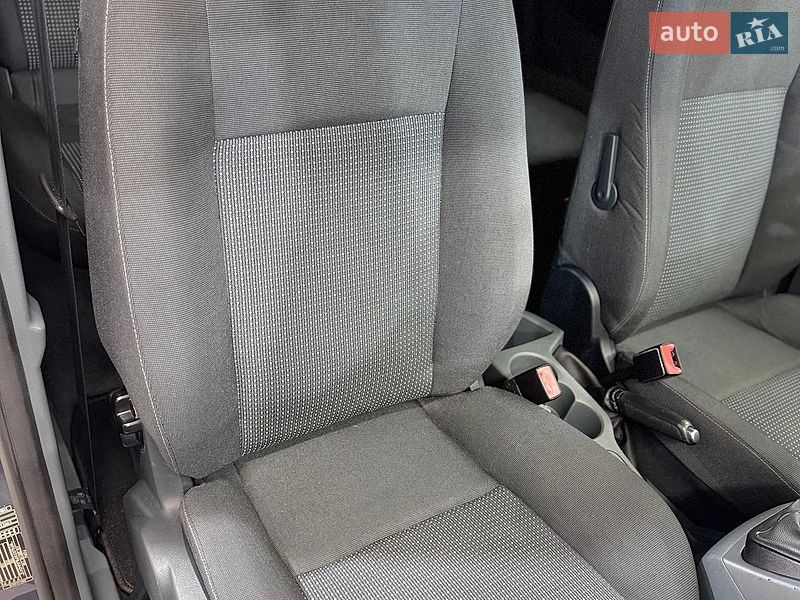 Мінівен Ford C-Max 2011 в Стрию фото 120 Мінівен Ford C-Max 2011 в Стрию