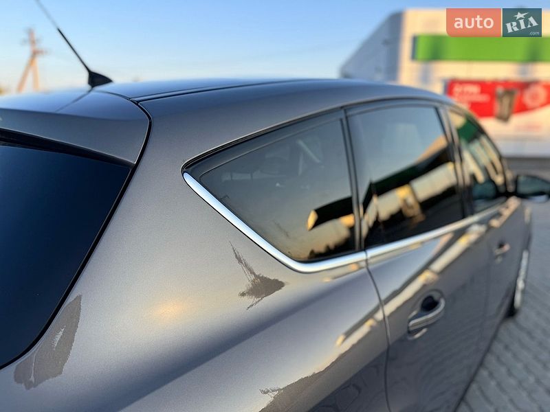 Мінівен Ford C-Max 2013 в Стрию