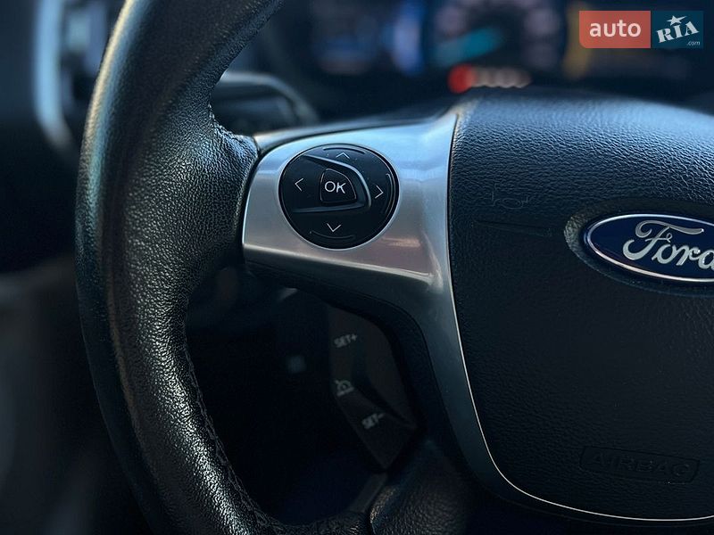 Мінівен Ford C-Max 2013 в Івано-Франківську