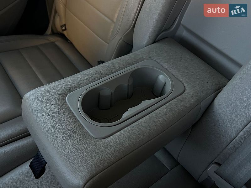 Минивэн Ford C-Max 2013 в Ивано-Франковске