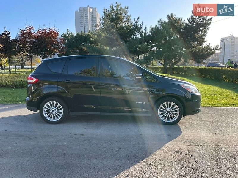 Минивэн Ford C-Max 2017 в Днепре