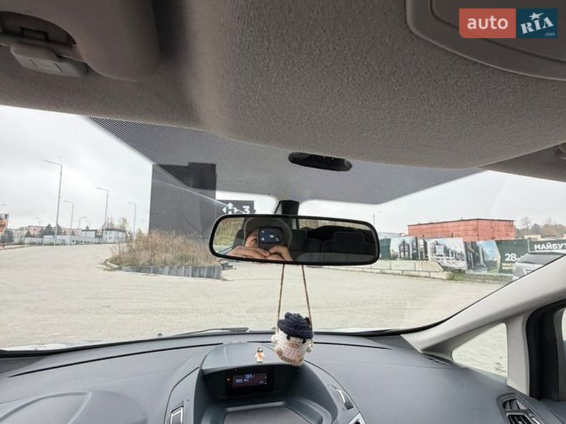 Минивэн Ford C-Max 2012 в Тернополе