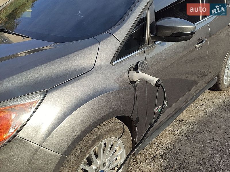 Минивэн Ford C-Max 2013 в Днепре