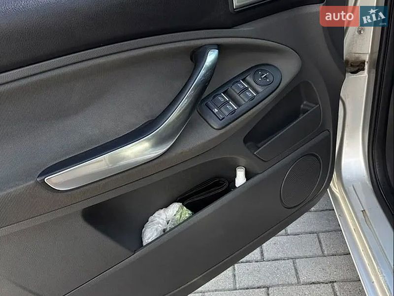 Мінівен Ford C-Max 2010 в Шептицькому