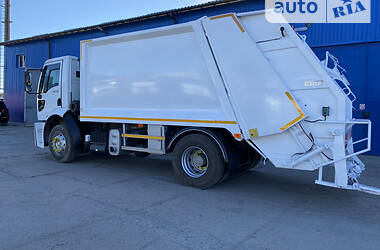 Мусоровоз Ford Cargo 2012 в 