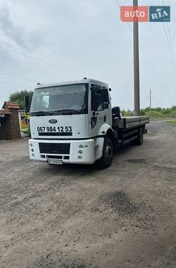 Кран-манипулятор Ford Cargo 2006 в Киеве
