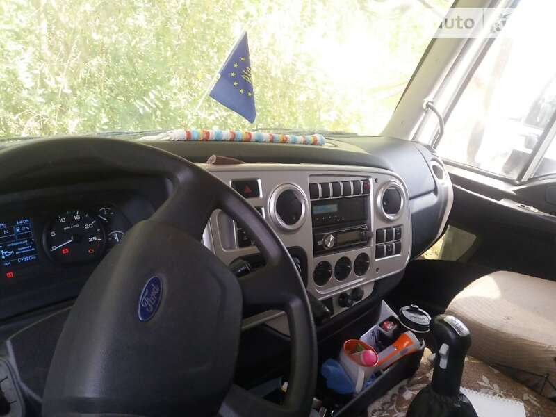 Самоскид Ford Cargo 2021 в Чернівцях