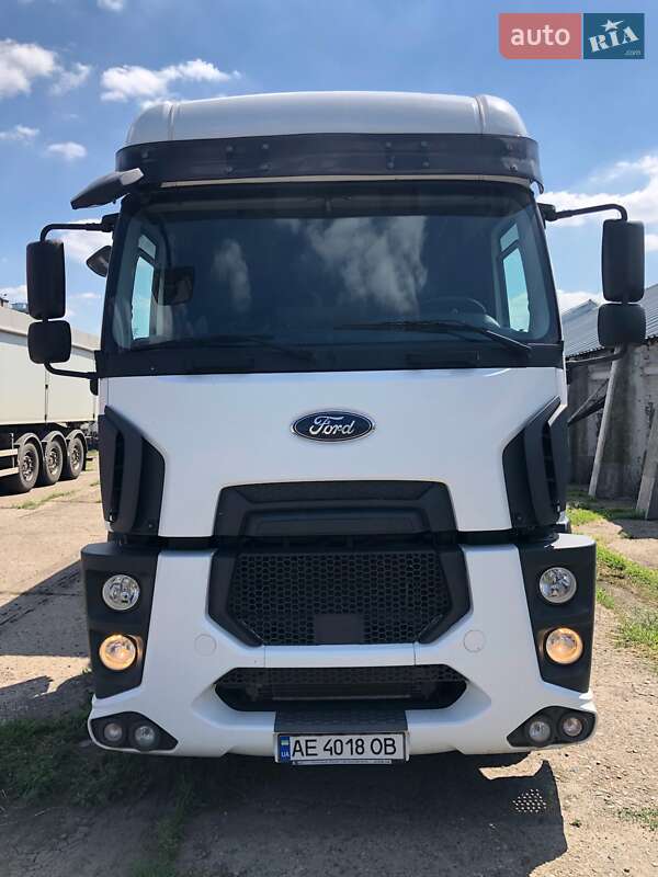 Тягач Ford Cargo 2020 в Днепре