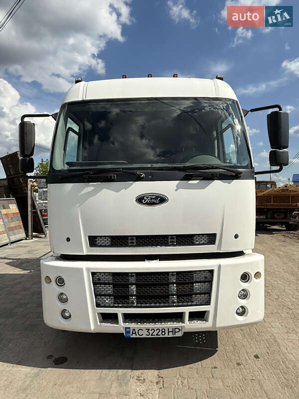 Кран-манипулятор Ford Cargo 2007 в Луцке