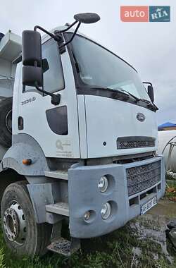 Самосвал Ford Cargo 2016 в Баре
