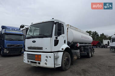 Бензовоз Ford Cargo 2014 в 