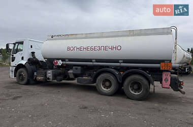 Бензовоз Ford Cargo 2014 в 