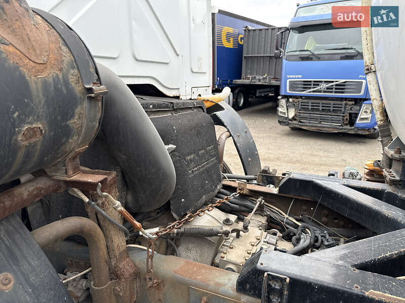 Бензовоз Ford Cargo 2014 в Киеве