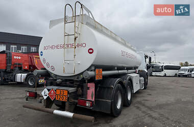 Бензовоз Ford Cargo 2014 в Киеве