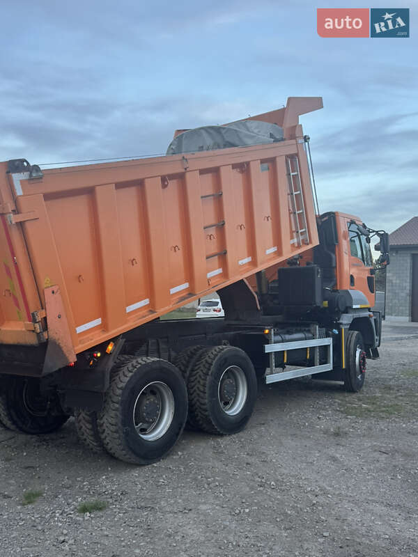 Самоскид Ford Cargo 2017 в Дніпрі