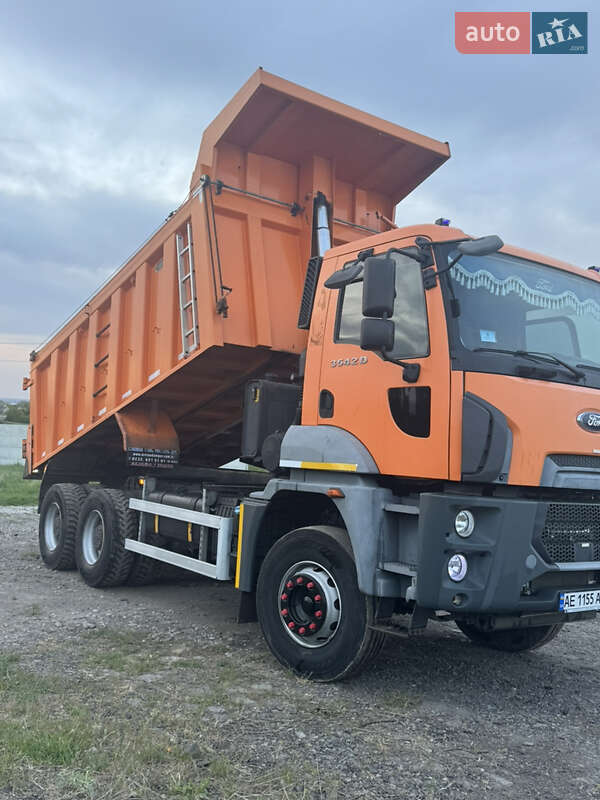 Самоскид Ford Cargo 2017 в Дніпрі