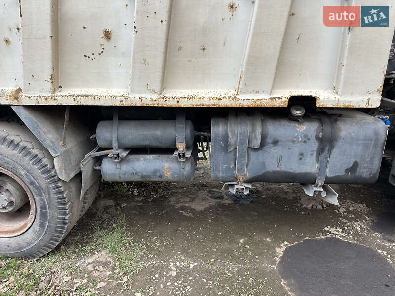 Самосвал Ford Cargo 2008 в Кривом Роге