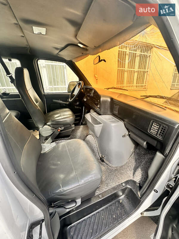 Микроавтобус Ford Club Wagon 1994 в Одессе фото 20 Микроавтобус Ford Club Wagon 1994 в Одессе