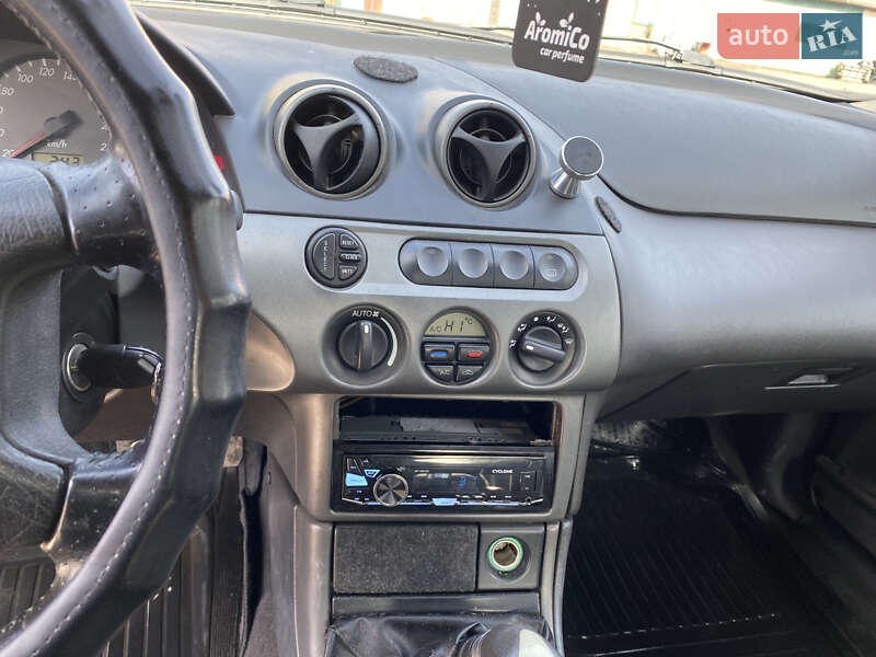 Купе Ford Cougar 1999 в Дубні