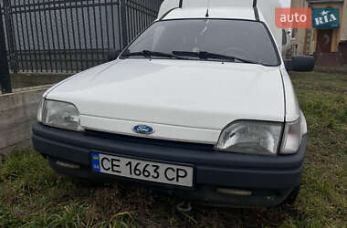 Грузовой фургон Ford Courier 1993 в Черновцах