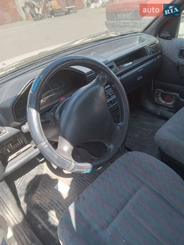 Мінівен Ford Courier 1994 в Погребище