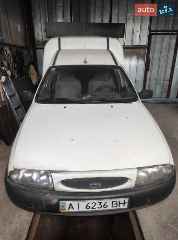 Ford Courier 1996