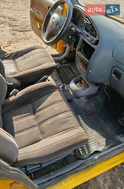Минивэн Ford Courier 1998 в 