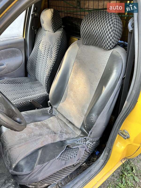 Мінівен Ford Courier 1996 в Вінниці